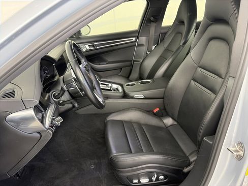 Used 2019 Porsche Panamera Base image 11