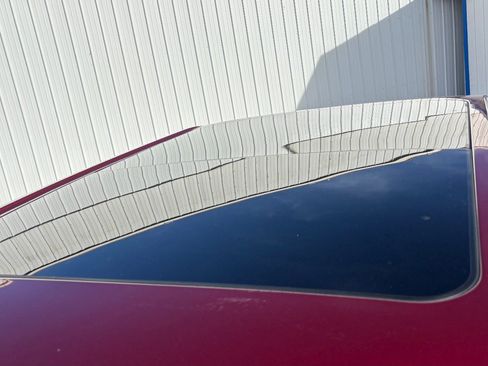 Certified 2019 Ford F150 Lariat w/ Equipment Group 502A Luxury image 59