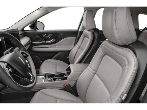 Used 2023 Lincoln Corsair Reserve w/ Equipment Group 202A AWD/4WD image 7