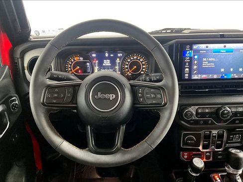Used 2024 Jeep Wrangler Unlimited Sport AWD/4WD image 5