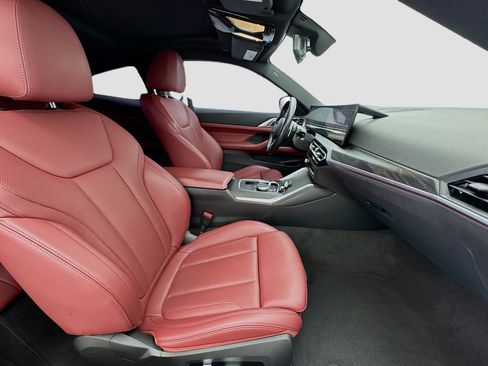Used 2024 BMW 430i Coupe w/ M Sport Package RWD image 19