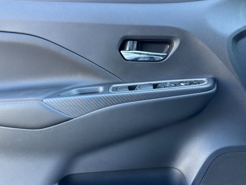 New 2025 Nissan Versa SR w/ Trunk Package image 8