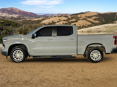 Used 2024 Chevrolet Silverado 1500 LT image 7