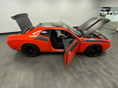 Used 2021 Dodge Challenger R/T Scat Pack w/ T/A Package image 41