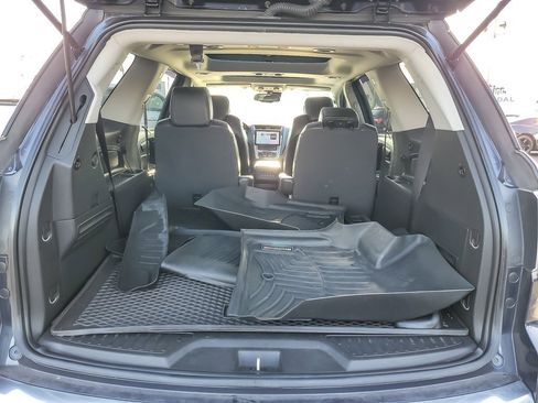 Used 2016 GMC Acadia SLT w/ Open Road Package image 20