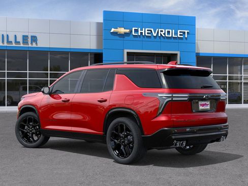 New 2026 Chevrolet Traverse RS w/ LPO, Floor Liner Package image 39