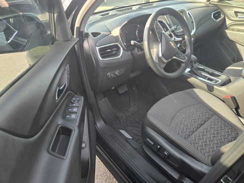 Used 2024 Chevrolet Equinox LT w/ LPO, Floor Liner Package image 6