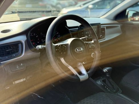 Used 2020 Kia Rio S FWD image 12