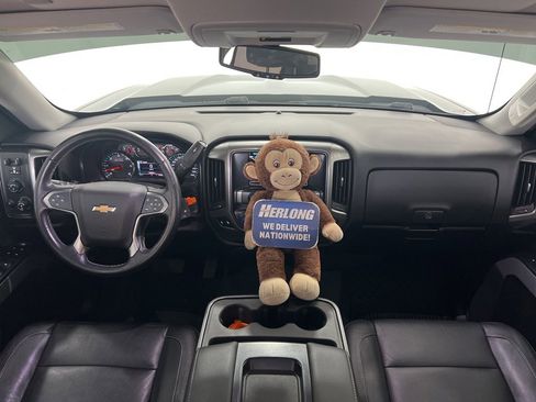 Used 2018 Chevrolet Silverado 1500 LT w/ All Star Edition image 18