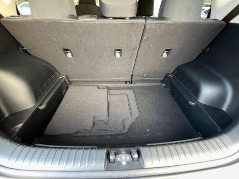 Used 2025 Kia Soul LX w/ LX Technology Package image 31