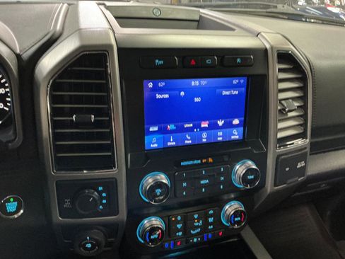 Used 2020 Ford F150 Platinum w/ Equipment Group 701A Luxury AWD/4WD image 21