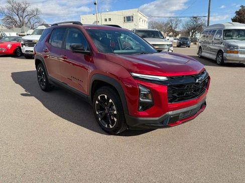Used 2025 Chevrolet Equinox RS w/ Safety and Technology Package image 3