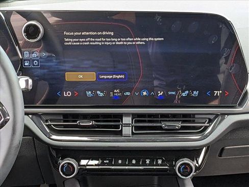 New 2025 Chevrolet Equinox EV RS w/ Convenience Package II image 13