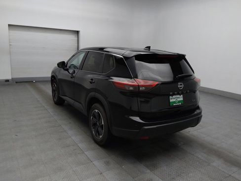 Used 2024 Nissan Rogue SV FWD image 5