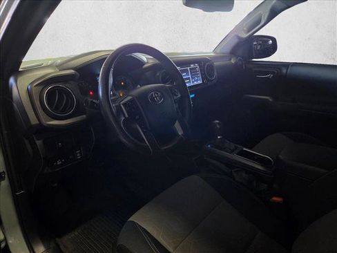 Used 2023 Toyota Tacoma TRD Off-Road w/ Black Out Package (TMS) AWD/4WD image 9