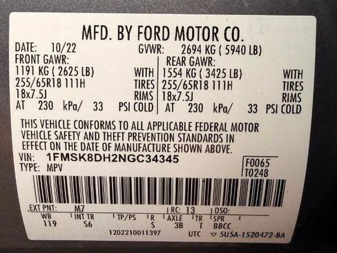 Certified 2022 Ford Explorer XLT w/ Equipment Group 202A AWD/4WD image 26