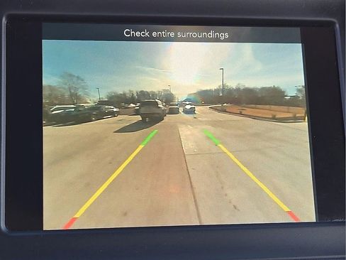 Used 2021 Dodge Challenger SXT image 14