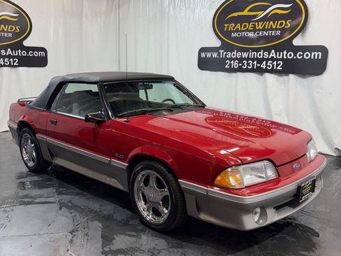Used 1987 Ford Mustang GT RWD image 1