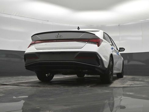 New 2026 Hyundai Elantra SEL Sport FWD image 35