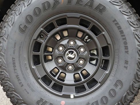 New 2026 Ford Bronco Badlands AWD/4WD image 41