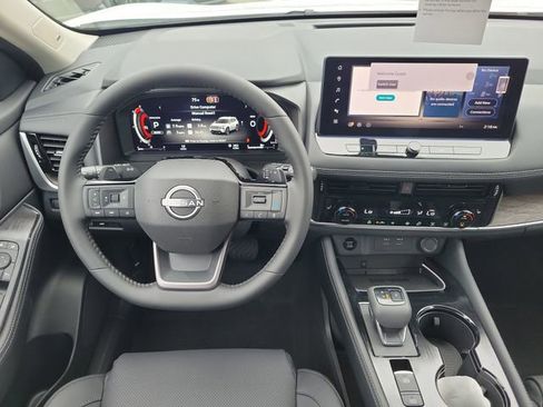 New 2026 Nissan Rogue Platinum AWD/4WD image 15