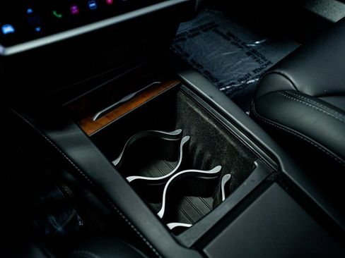 Used 2019 Tesla Model S AWD image 48