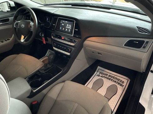 Used 2019 Hyundai Sonata SE image 28