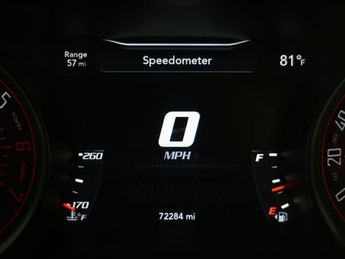 Used 2015 Dodge Challenger R/T Scat Pack RWD image 11