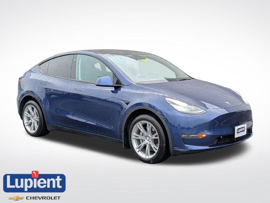 Used 2022 Tesla Model Y Long Range AWD/4WD 360° Tour