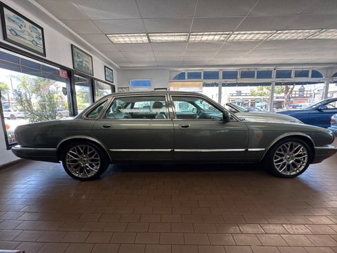 Used 1997 Jaguar XJ6 L RWD image 9