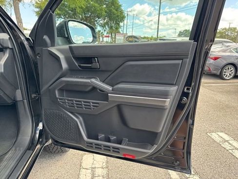 Used 2024 Toyota Tacoma SR5 AWD/4WD image 13