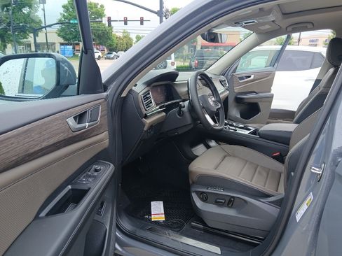 New 2026 Volkswagen Atlas SEL AWD/4WD image 9