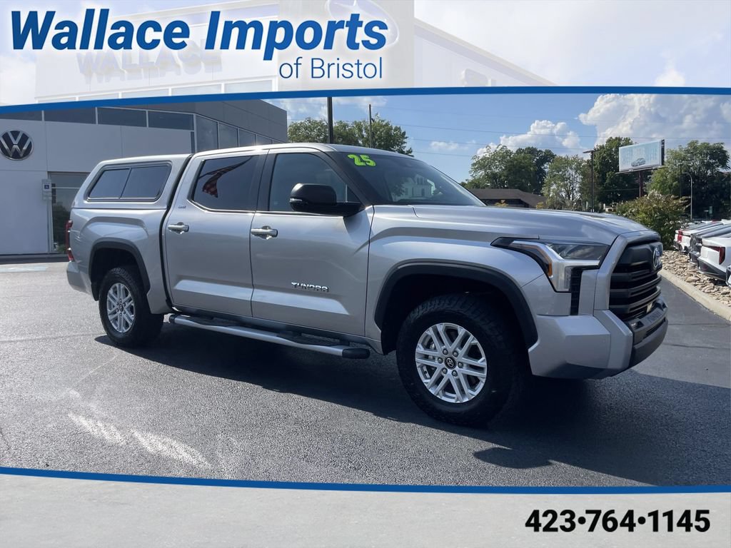 Used 2025 Toyota Tundra SR5 w/ SR5 Premium Package AWD/4WD image 1