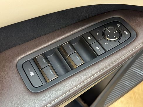 Used 2024 Lexus RX 350h w/ Convenience Package AWD/4WD image 14