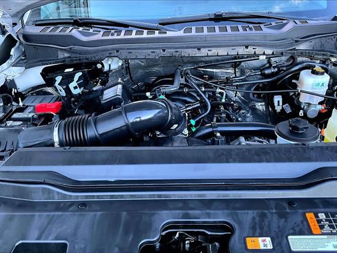 Certified 2024 Ford F250 XL w/ STX Appearance Package image 31