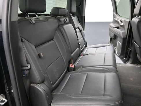 Used 2022 GMC Sierra 1500 SLT w/ SLT Convenience Package AWD/4WD image 22