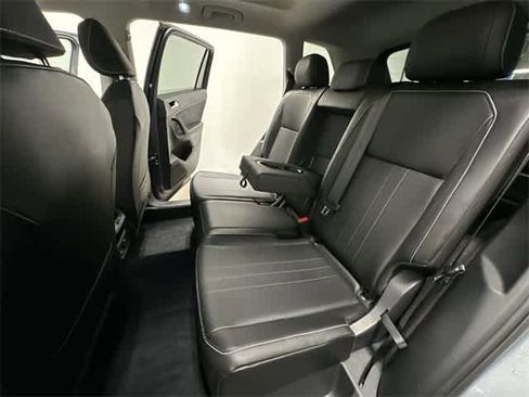 Certified 2022 Volkswagen Tiguan SE w/ Panoramic Sunroof Package image 21