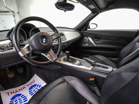 Used 2003 BMW Z4 2.5i RWD image 10