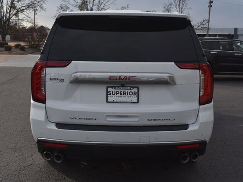 Used 2022 GMC Yukon Denali image 6