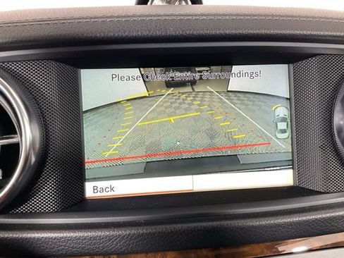 Used 2013 Mercedes-Benz SL 550 image 9