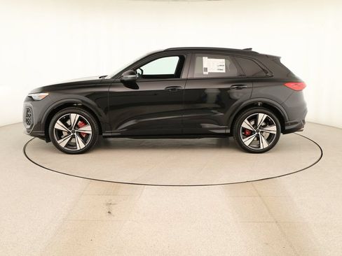 New 2026 Audi SQ5 Premium Plus AWD/4WD image 2