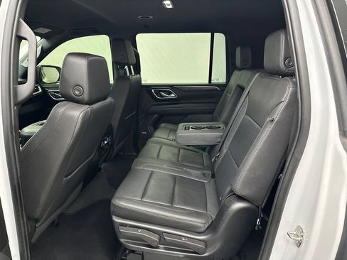Used 2023 Chevrolet Suburban LT AWD/4WD image 23