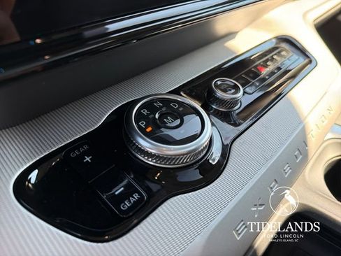 Certified 2025 Ford Expedition Active RWD image 29