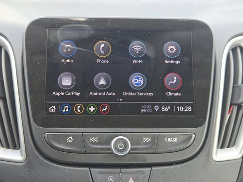 Used 2024 Chevrolet Malibu LT FWD image 17