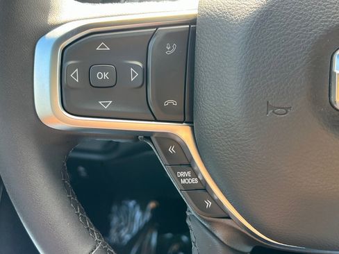 New 2026 RAM 1500 4x4 Crew Cab image 24
