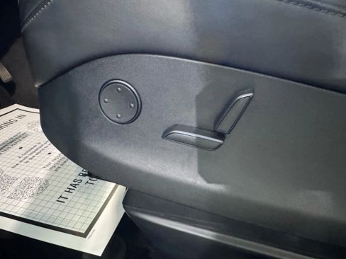 Used 2017 Tesla Model X 75D image 12