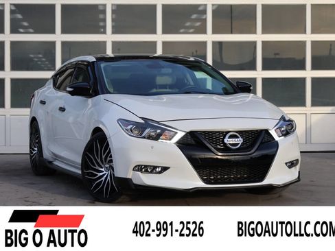 Used 2018 Nissan Maxima Platinum image 1