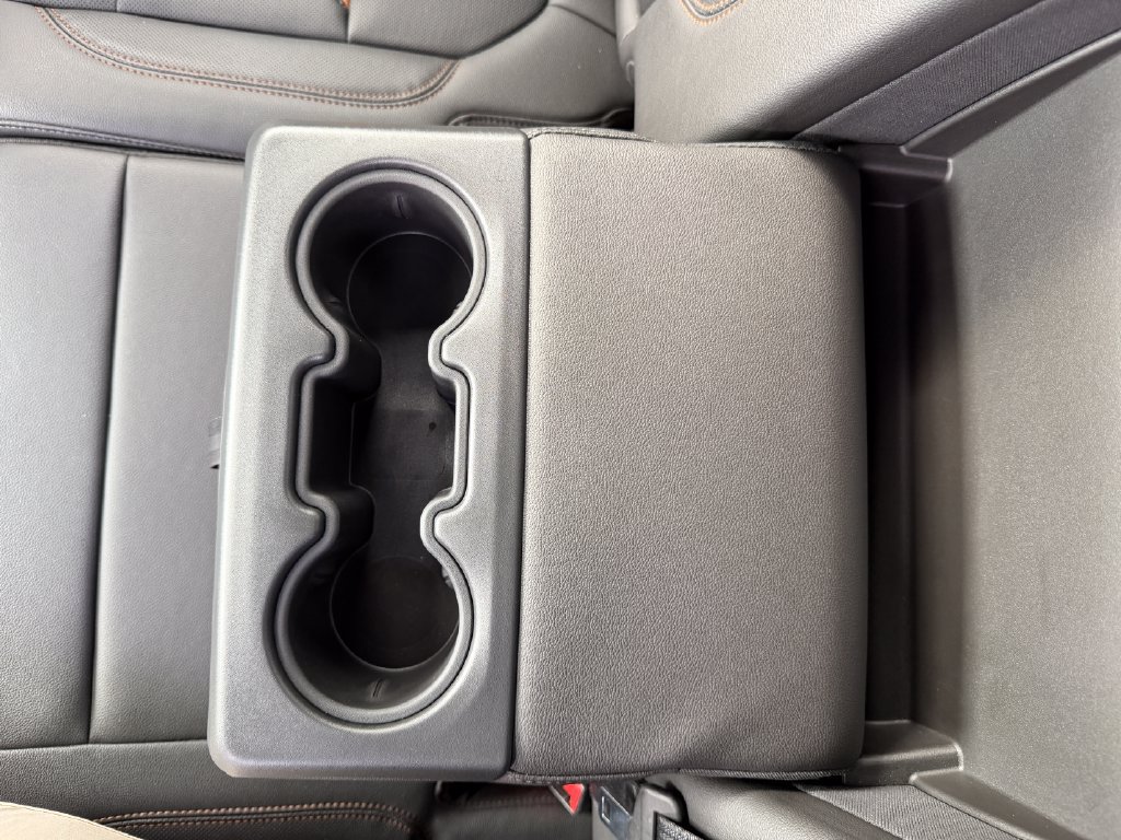 Used 2020 GMC Sierra 1500 AT4 w/ Off-Road Performance Package AWD/4WD image 40