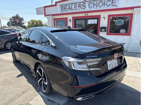 Used 2021 Honda Accord Sport image 3