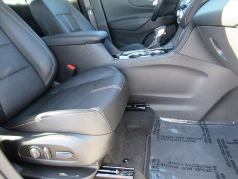 Certified 2024 Chevrolet Equinox Premier image 10